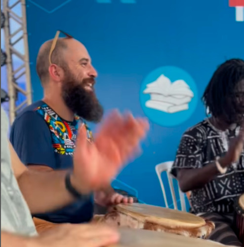FANTA KONATÊ E TRUPE DJEMBEDON