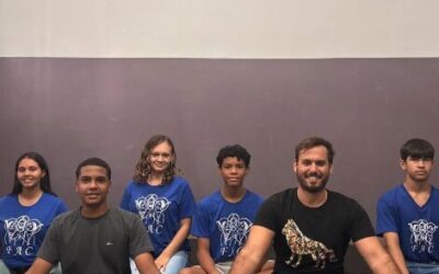 Yoga desde a infância – Professor Thiago Dourado
